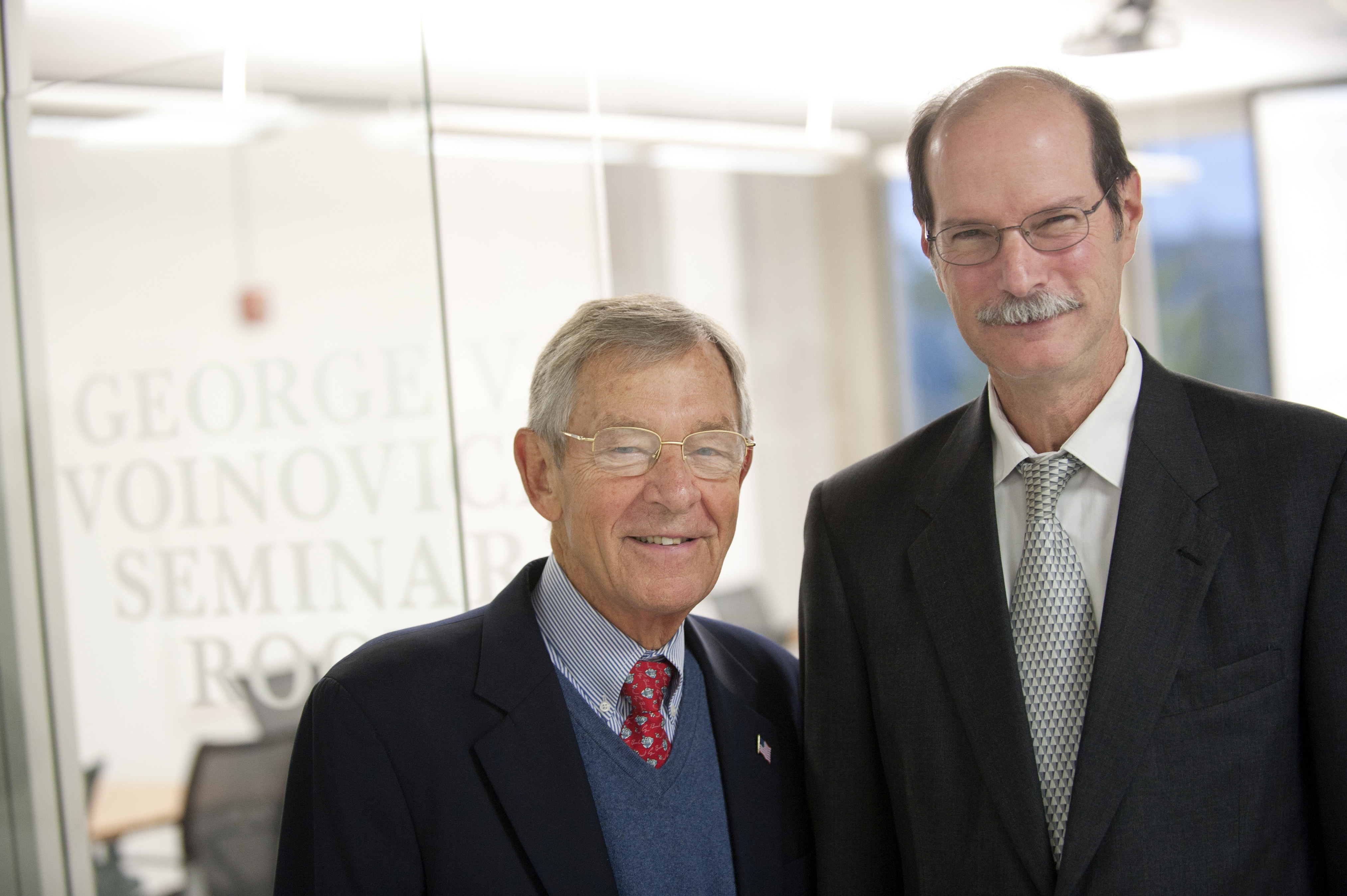 Sen. George Voinovich and Dean Mark Weinberg