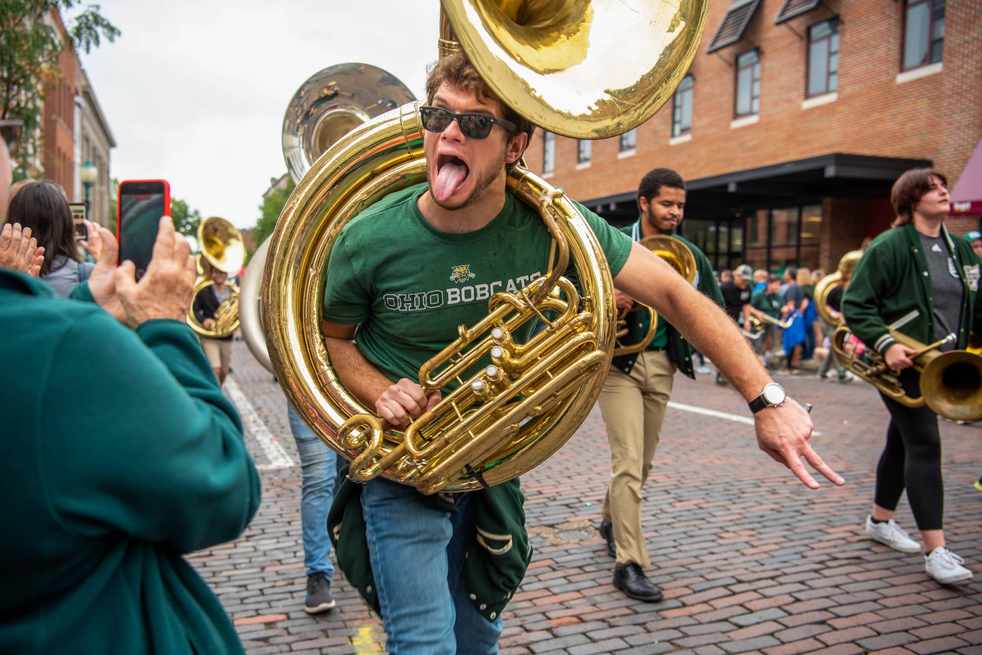 Tuba player in the Ohio University homecoming parade 2021