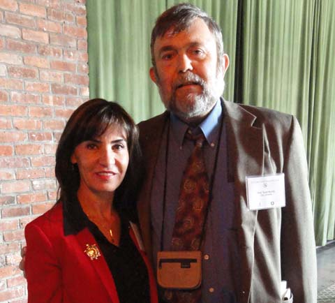 Vivian Páez with Scott Moody in New York in 2013 as Páez was was honored with the Sabin Turtle Conservation Prize.
