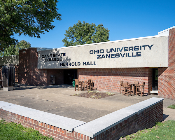 Exterior of a brick building on Ohio University's Zanesville campus