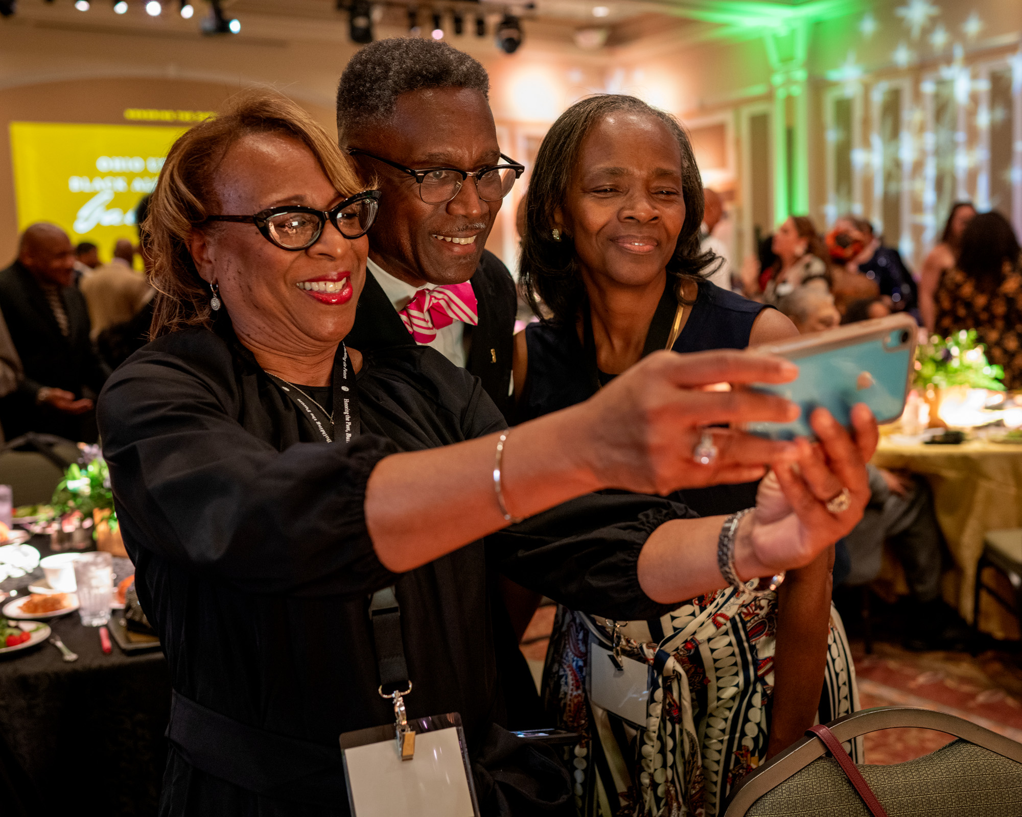 BAR Gala attendees could be seen sharing some photos of their days as OHIO students – and taking some new ones.