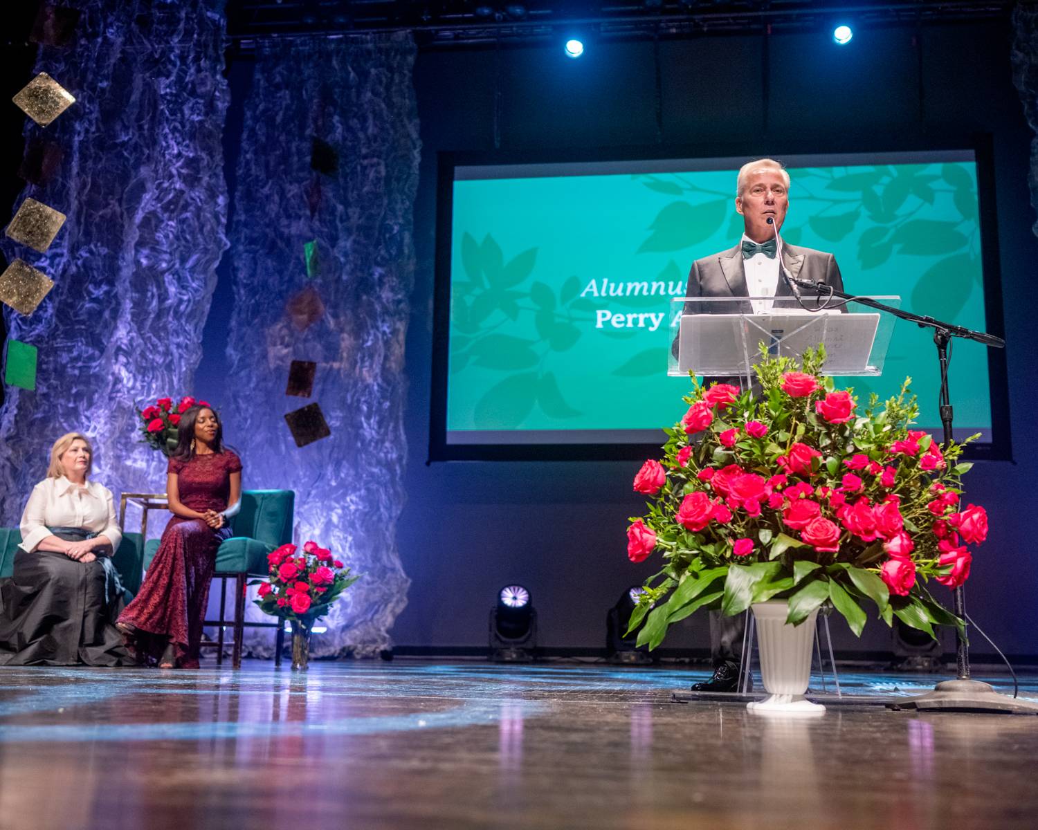 Perry Sook accepts the Alumnus of the Year award at the Alumni Awards Gala in Templeton Blackburn Alumni Memorial Auditorium.