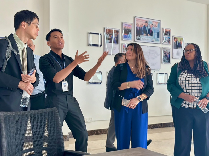 OHIO representative listen an individual give a presentation