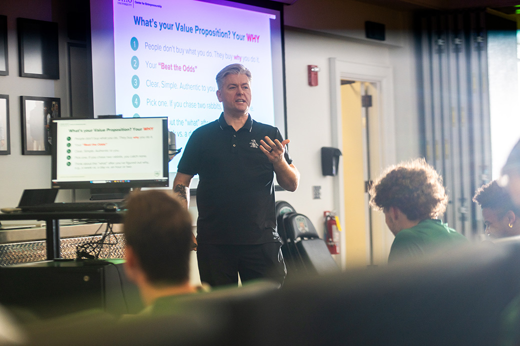 Director of the Ohio University Center for Entrepreneurship Paul Benedict leads a workshop for OHIO student-athletes about building their personal brands amid NIL legislation.