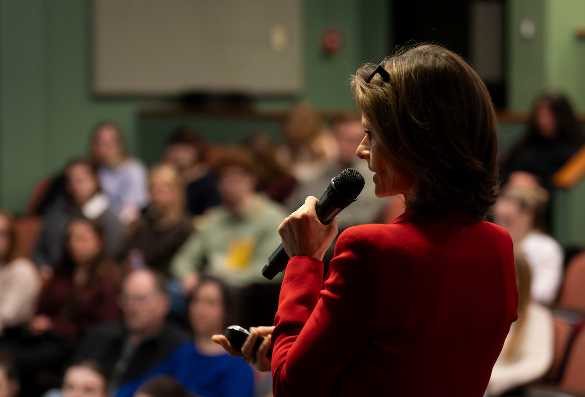 Sonya Pfeiffer speaks to an auditorium on Pre-Law Day 2026