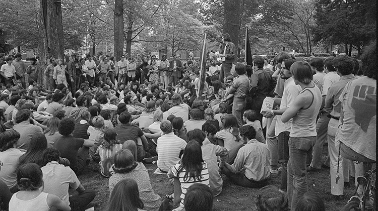 Ohio University students protest on College Green on May 5, 1970, the day after four Kent State University students were shot and killed when members of the National Guard opened fire on a crowd protesting the Vietnam War. The protests escalated over the next nine days, prompting the closure of Ohio University on May 15, 1970. Photo courtesy of the Peter L. Goss (PHD ’73) Photograph Collection/Ohio University Mahn Center for Archives and Special Collections