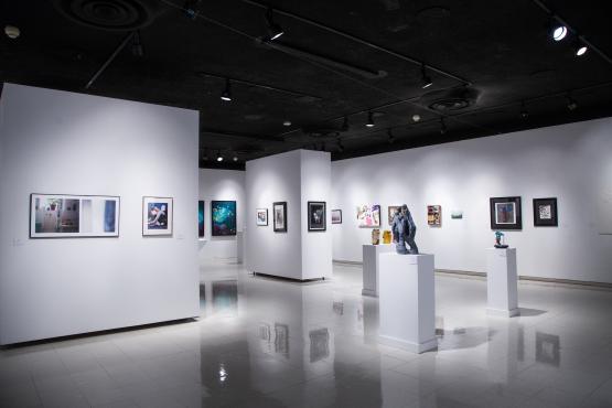 Photo of art gallery