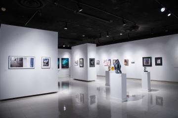 Photo of art gallery