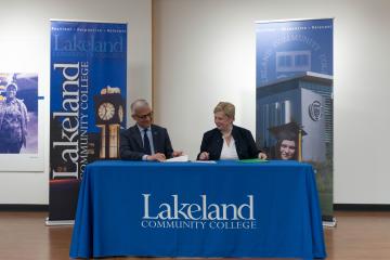 Lakeland Community College signing