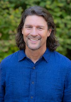 Headshot of Pete Mather